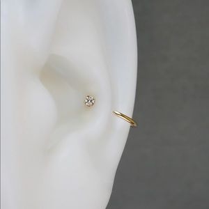 New Yumono Conch Earring